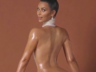 คิม kardashian ไม่มีเสื้อ: http://ow.ly/sqhxi