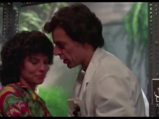 Adrienne barbeau swamp cosa salvaje tributo por sexy g mods