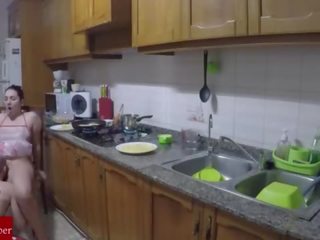 אֲכִילָה שלך כוס ו - תחת ב ה kitchen.raf013