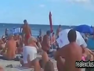 Público nua praia troca de casais sexo em verão 2015